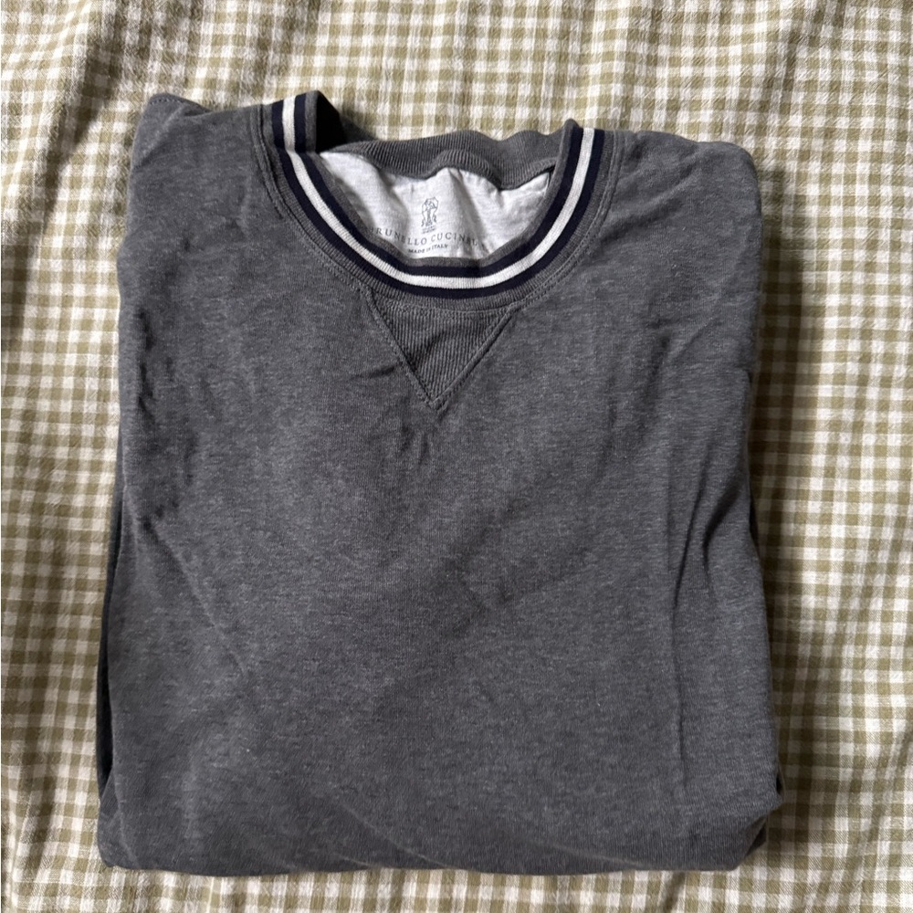 Brunello Cucinelli Men's Gray Crew Neck Sweater